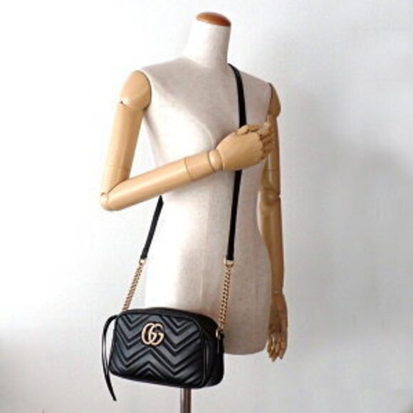 Gucci GG Marmont Shoulder Bag Black Quilted Leather - Picture 9 of 10